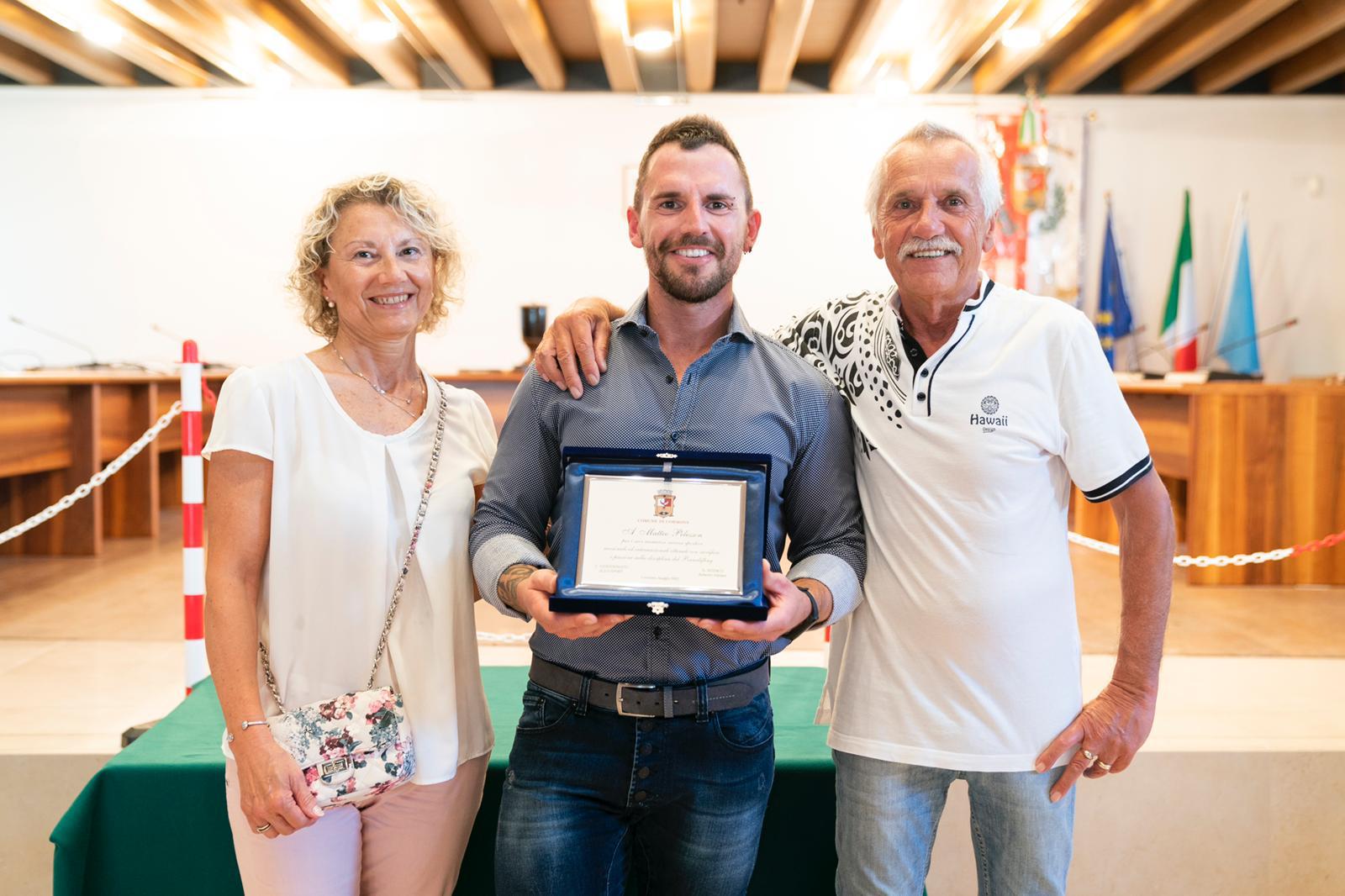 Immagine per Cormons premia Matteo Pelesson, il suo campione di powerlifting